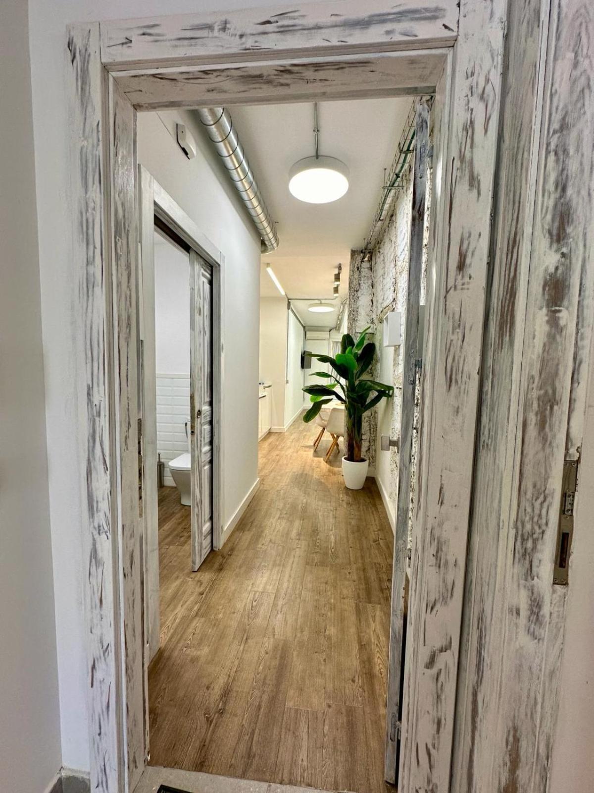 Apartamentos Carolina By Gaiarooms Леон Экстерьер фото